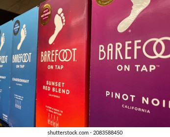 Martinez, Ga USA - 11 30 21: Barefoot On Tap Wine In A Box In A Store