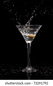 22,250 Dark background martini Images, Stock Photos & Vectors ...