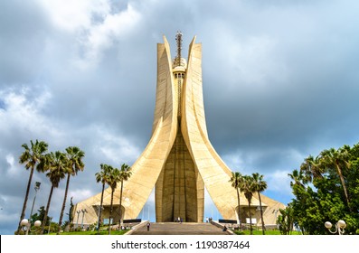 Martyrs Memorial for Heroes killed during the Algerian war of independence. Algiers, North Africa