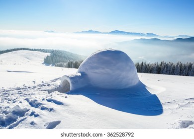 147 Trace Igloo Images, Stock Photos & Vectors | Shutterstock