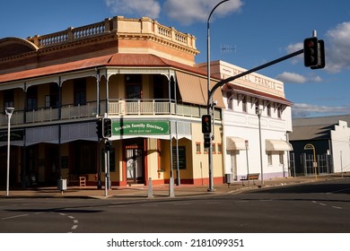 Maryborough, Queensland, Australia - July 2022; Old Heritage Listed Building In Queenslander Style  In Maryborough, Queensland.  Formerly Hotel Francis And Now Converted To A Medical Practice.