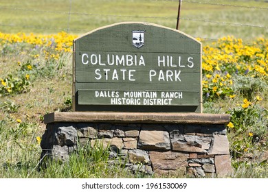 Maryhill, WA, USA - April 20, 2021; Wooden Sign On Stone Plinth For Columbia Hills State Park, The Dalles Mountain Ranch Historic District Section.  This Is A Washington State Park In Klickitat County