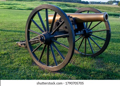 7,368 Howitzer Stock Photos, Images & Photography | Shutterstock