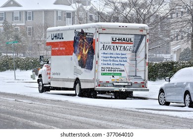 U haul Images Stock Photos Vectors Shutterstock