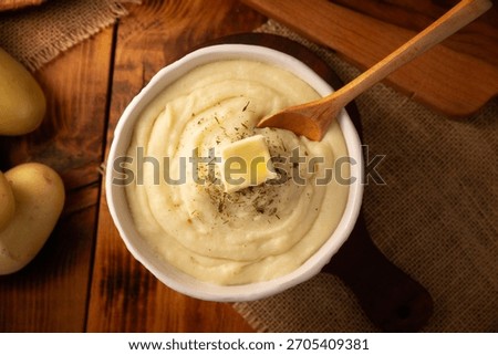 Mashed Potatoes. A classic side dish made with mashed boiled potatoes, often used to accompany various dishes; an easy and practical recipe that is very popular.