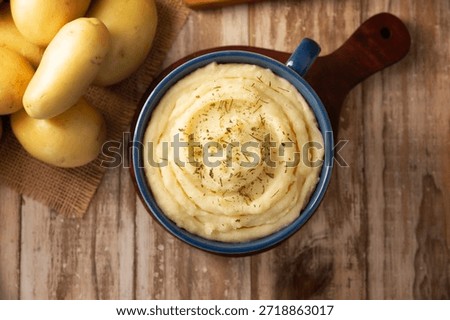Mashed Potatoes. A classic side dish made with mashed boiled potatoes, often used to accompany various dishes; an easy and practical recipe that is very popular.