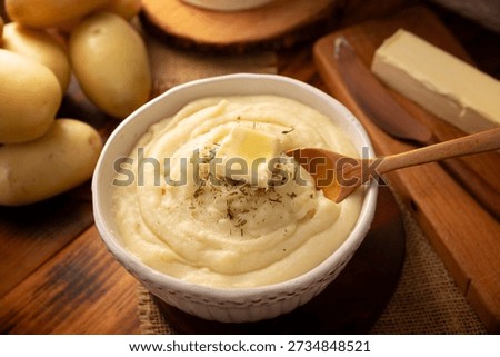 Mashed Potatoes. A classic side dish made with mashed boiled potatoes, often used to accompany various dishes; an easy and practical recipe that is very popular.