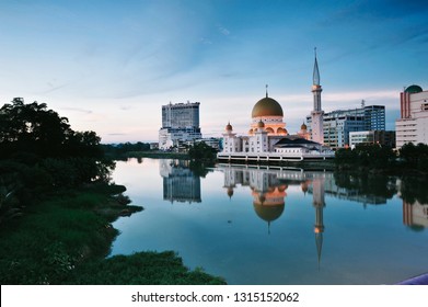 Masjid Di Malaysia High Res Stock Images Shutterstock