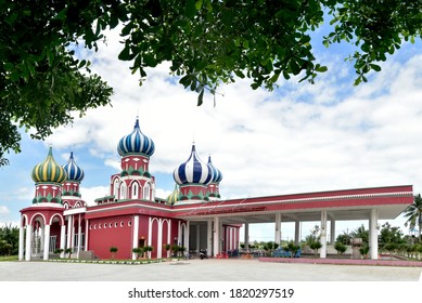 Masjid lapan kubah