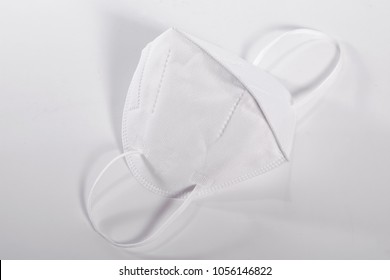 mask against the Coronavirus and face mask kf94,kf80 that protects against dust and flu - Powered by Shutterstock