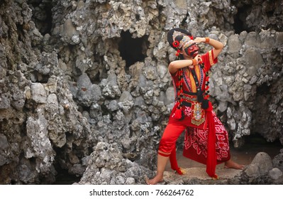 The Mask Dance, Tari Topeng Cirebon