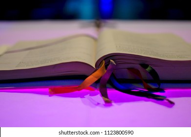 286 Catholic Missal Images, Stock Photos & Vectors | Shutterstock