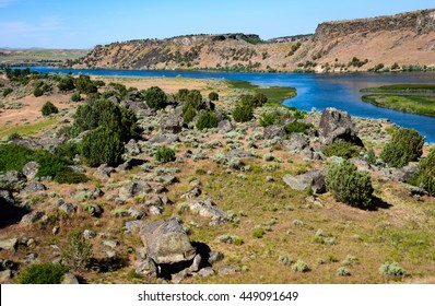 Massacre Rocks State Park