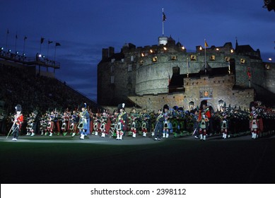 Massed Pipes & Drums, Edinburgh Military Tattoo 2006