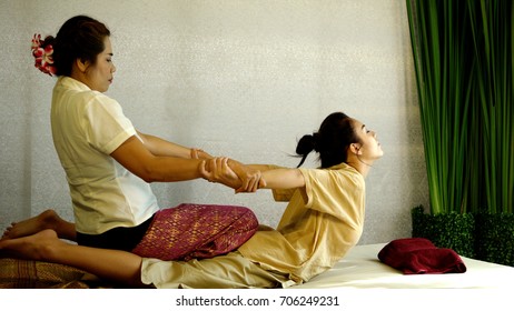 Masseuse scissors Teen