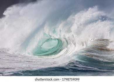 Massive Frothy Wave Breaking In Hawaii