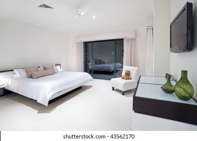 White Master Bedroom Images Stock Photos Vectors