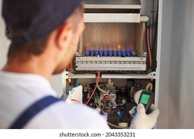 The Master Engineer Maintains The Gas Heater. Adjusts The Combustion Of Gas In The Equipment.