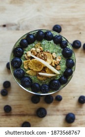 Matcha Smoothie Cup With Blueberries 