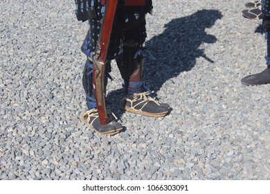 matchlock gun and samurai