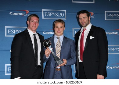 Matt Greene, Dustin Brown, Dustin Penner Olivia Munn At The 2012 ESPY Awards Press Room, Nokia Theatre, Los Angeles, CA 07-11-12