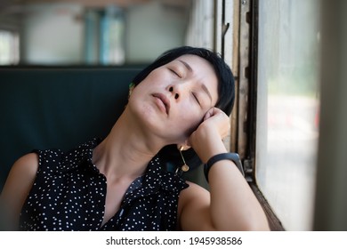 Mature Asian Woman Sleep In The Train Carriage