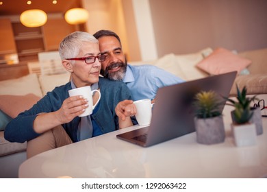 Webcam playing couple Mature