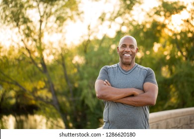 Mature man exersising. - Shutterstock ID 1286620180