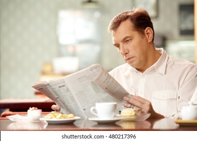 Father Reading Newspaper Hd Stock Images Shutterstock