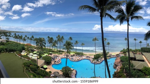 MAUI, HI - June 8, 2018: Looking Down On The Pool At The Hyatt Regency In Maui. The Hyatt Regency Hotel Is One Of Many Resort Hotels In Kaanapali, On The West Shore Of Maui In Hawaii.