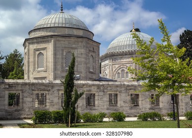 The Mausoleum Of Suleyman Near Suleymaniye Mosque, Istanbul