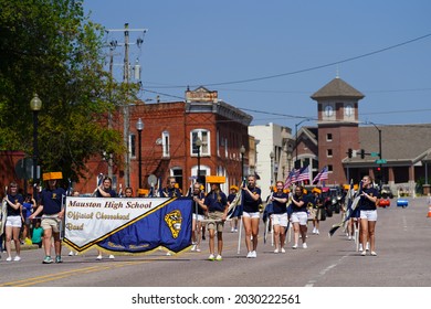 Mauston, Wisconsin USA - August 22nd, 2021: Mauston High School Band Teenagers Marched In Summer Fair Parade. 