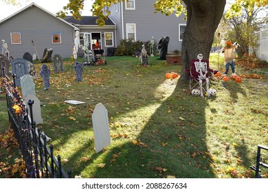 Mauston, Wisconsin USA - October 25th, 2021: Halloween Decorations Placed In The Yard Of Owners House.