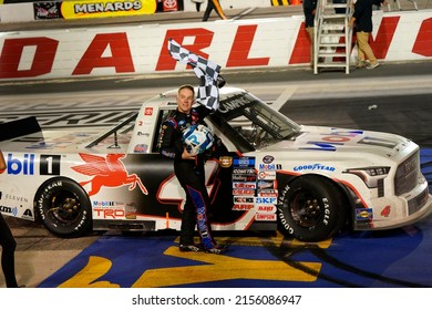 May 06, 2022 - Darlington, SC, USA: John Hunter Nemechek Wins The Dead On Tools 200 At Darlington Raceway In Darlington, SC.