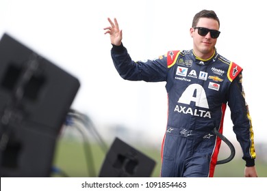 May 12, 2018 - Kansas City, Kansas, USA: Alex Bowman (88) Gets Introduced For The KC Masterpiece 400 At Kansas Speedway .