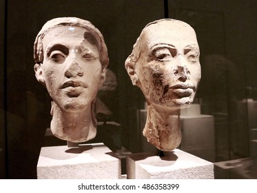 MAY 2016 - BERLIN: Busts Of Former Egyptian Pharaos Echnaton / Akhenaten And Nofretete / Neferneferuaten Nefertiti, Berlin.