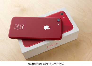 Iphone 8 的圖片 庫存照片和向量圖 Shutterstock