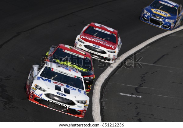 May 28, 2017 - Concord, NC, USA:\
Kevin Harvick (4) brings his car through the turns during the Coca\
Cola 600 at Charlotte Motor Speedway in Concord,\
NC.