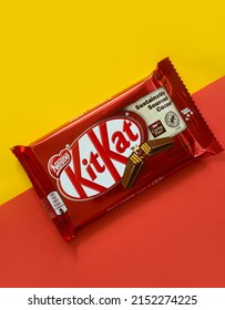 May 3, 2022 Ukraine, Kyiv City Kit Kat Chocolate Bar On Colored Background, Produced By Nestle Company