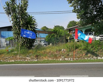 May 9th, 2018: Subang, Selangor: Pakatan Harapan And Barisan Nasional Political Flags On The Election Day In Malaysia.