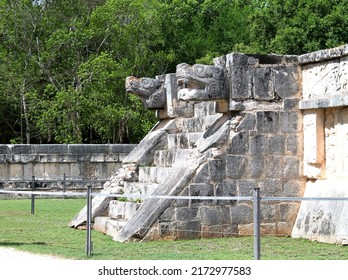 Mayan Architecture On Chichen Itza