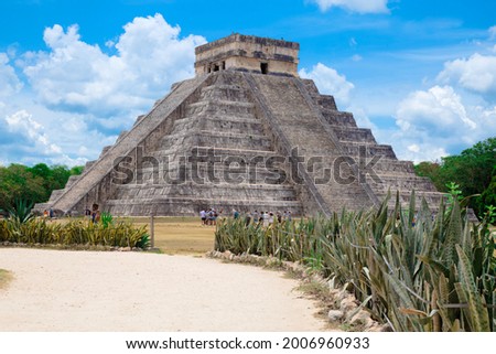 Mayan temple of Chichen Itza in Mexico