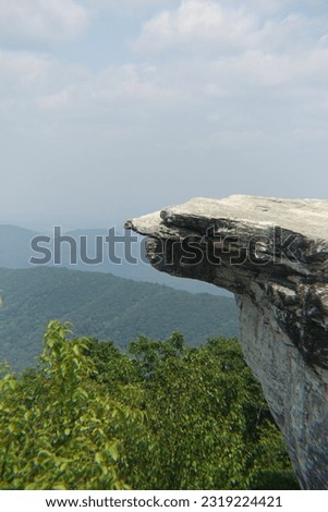 Mcaffee Knob, Appalachian Trail, cliff view scenic, cloudy day