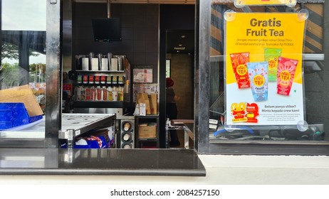 McDonalds Drive Thru Order And Pick Up Station. Jakarta, 2 December 2021.