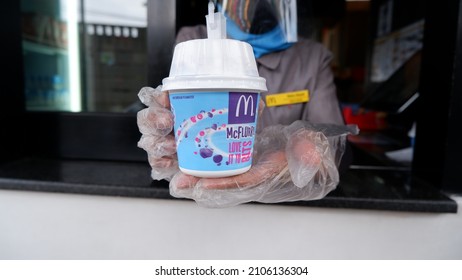 McFlurry Drive Thru Pick Up. McD, Jakarta. 14 January 2022