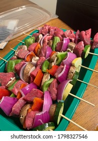 Meal Prepping Skewers. Steak, Green And Red Peppers, Mushrooms And Onions. 