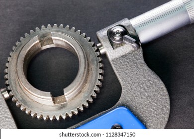 measurement  parameters of gears, details by digital micrometer