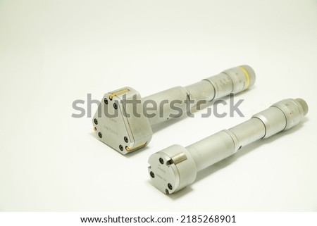 Measuring Device 3 Point Three-Point Digital Internal Micrometer,Digital hole micrometer,engineering concept
