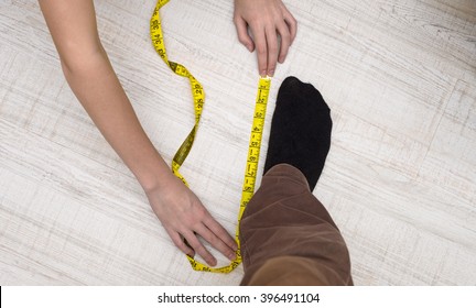 Measuring Foot Size