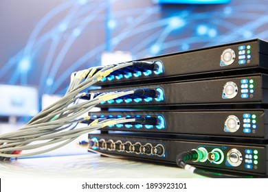 Measuring Strain Gauge System With Wires